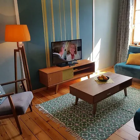 Haus Vincent Stralsund Ferienwohnungen Mit Eigenen Parkplaetzen Esterno foto