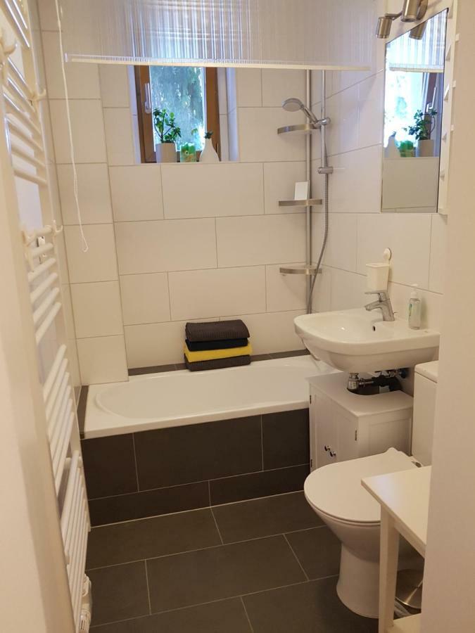 Haus Vincent Mit Eigenen Parkplaetzen Appartement Stralsund